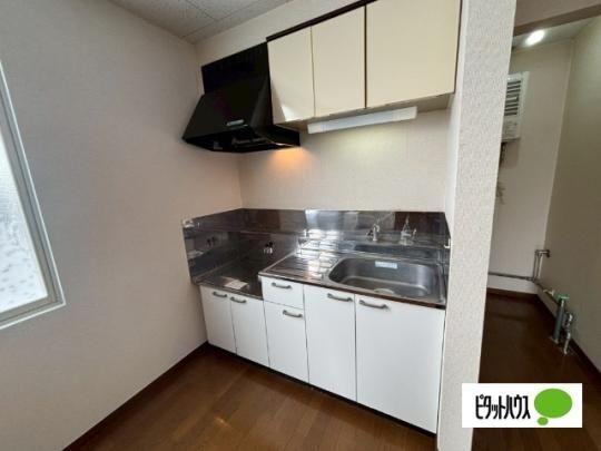�y���̑��z�@�L�b�`��