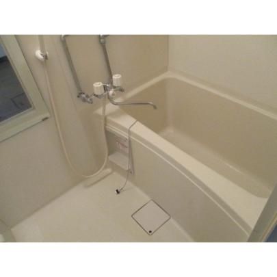 �y���̑��z�@�o�X�^�V�����[