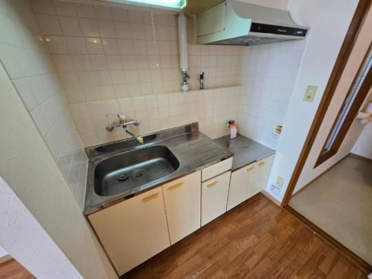 �y���̑��z�@�L�b�`��