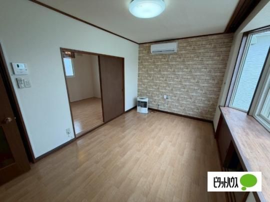 �y���̑��z�@���r���O
