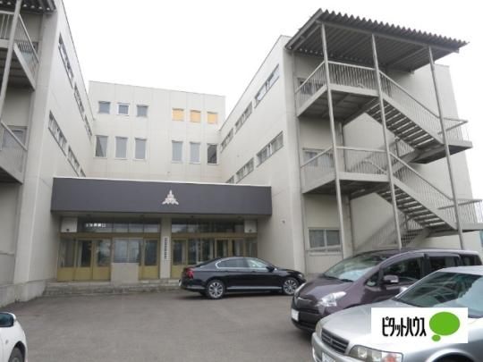 �y���Ӂz�@����s���_�����w�Z�F2150m