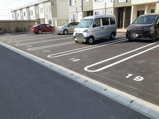 �y���̑��z�@���ԏ�