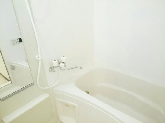 �y���̑��z�@�o�X�^�V�����[