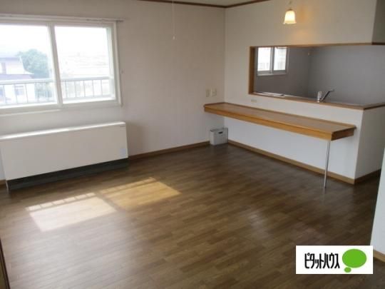 �y���̑��z�@���r���O