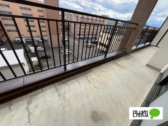 �y���̑��z�@�o���R�j�[