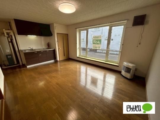 �y���̑��z�@���r���O