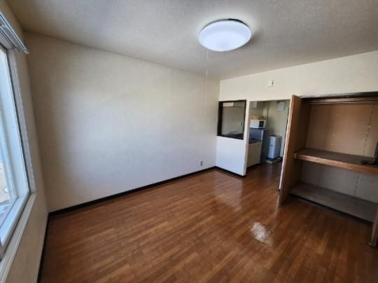 �y���̑��z�@���r���O