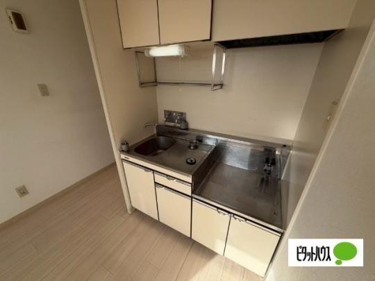 �y���̑��z�@�L�b�`��