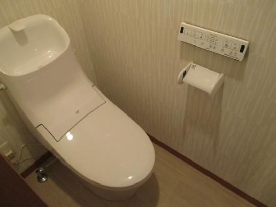 �y���̑��z�@�g�C��