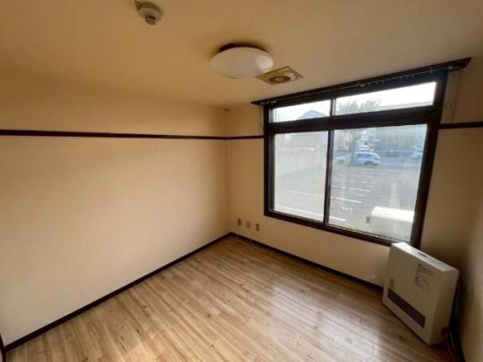 �y���̑��z�@���r���O