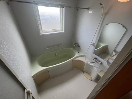 �y���̑��z�@�o�X�^�V�����[