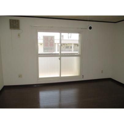 �y���̑��z�@���r���O