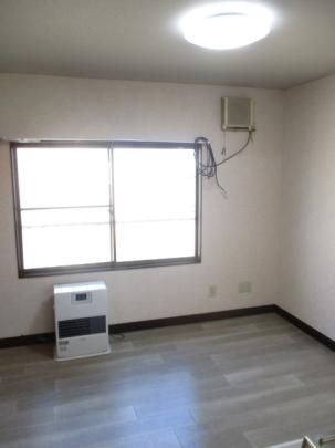 �y���̑��z�@���r���O