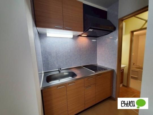 �y���̑��z�@�L�b�`��