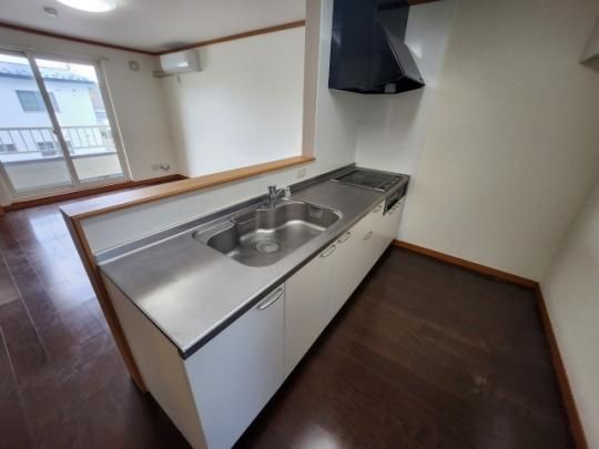 �y���̑��z�@�L�b�`��