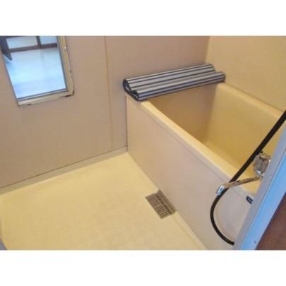 �y���̑��z�@�o�X�^�V�����[