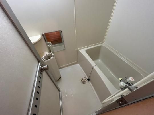 �y���̑��z�@�o�X�^�V�����[