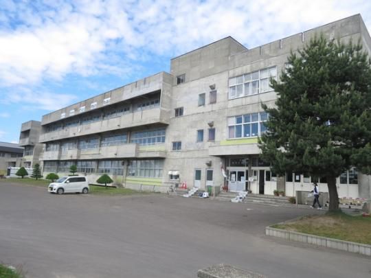 �y���Ӂz�@����s�����h���w�Z�F951m