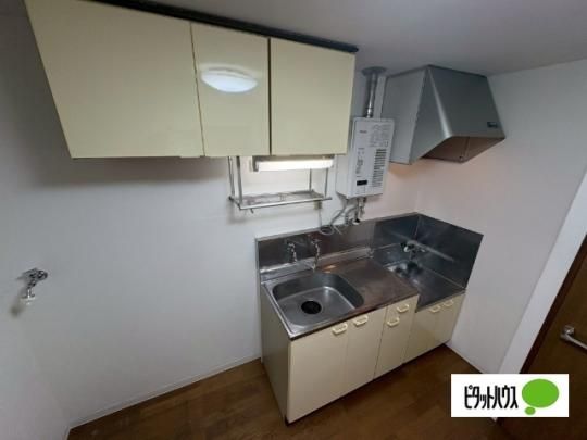 �y���̑��z�@�L�b�`��