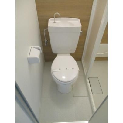 �y���̑��z�@�g�C��