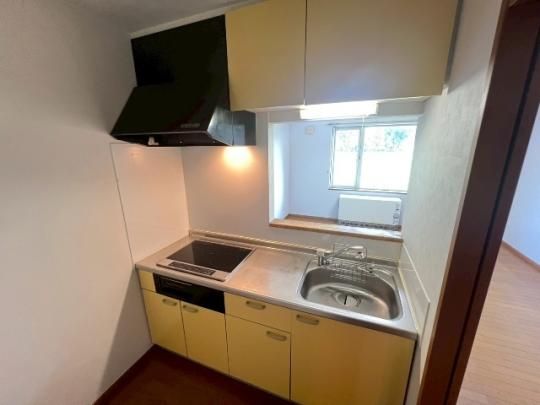 �y���̑��z�@�L�b�`��