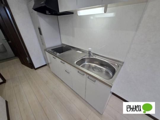 �y���̑��z�@�L�b�`��