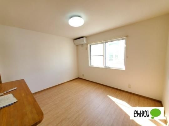 �y���̑��z�@���r���O