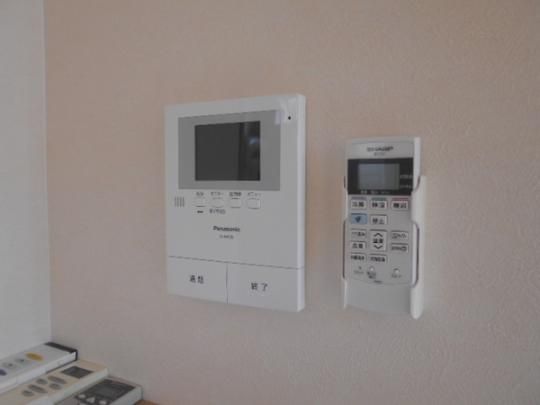 �y���̑��z�@�Z�L�����e�B