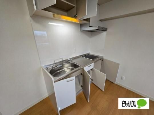 �y���̑��z�@�L�b�`��