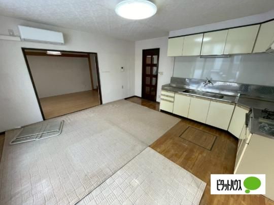 �y���̑��z�@���r���O