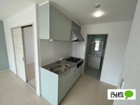 �y���̑��z�@�L�b�`��