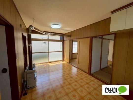 �y���̑��z�@���r���O