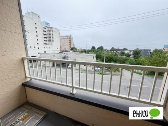 �y���̑��z�@�o���R�j�[