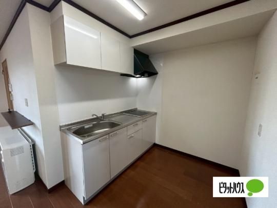 �y���̑��z�@�L�b�`��