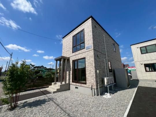 ���E�؃s�G�}���U