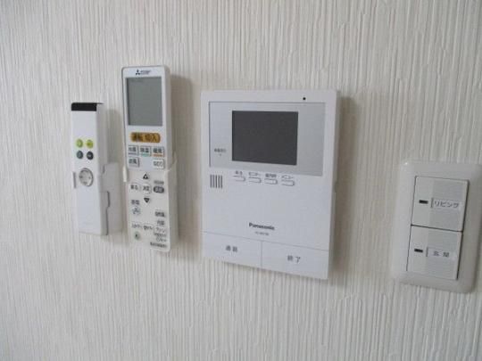 �y���̑��z�@�Z�L�����e�B