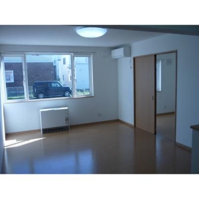 �y���̑��z�@���r���O