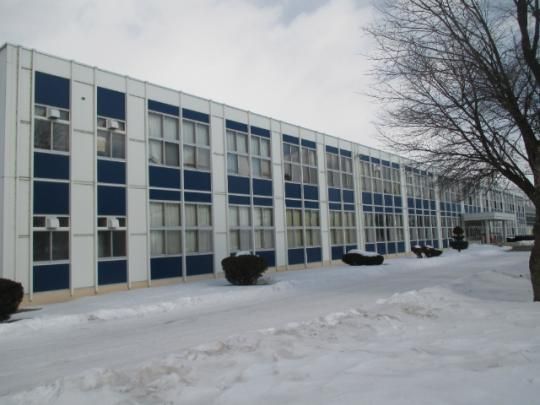 �y���Ӂz�@���X������ꒆ�w�Z�F820m