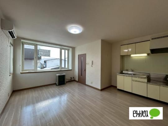 �y���̑��z�@���r���O