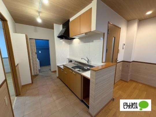 �y���̑��z�@�L�b�`��