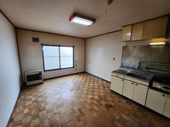 �y���̑��z�@���r���O