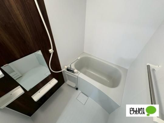 �y���̑��z�@�o�X�^�V�����[