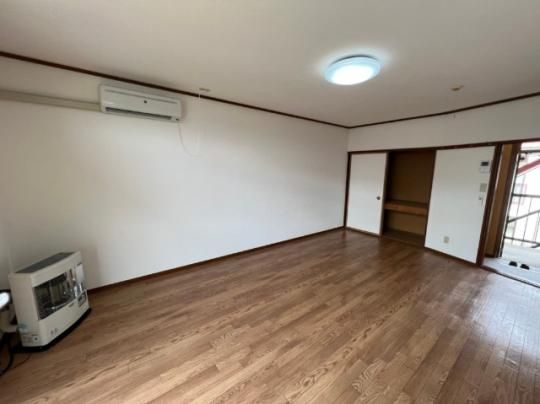 �y���̑��z�@���r���O