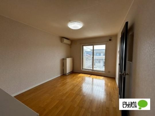 �y���̑��z�@���r���O