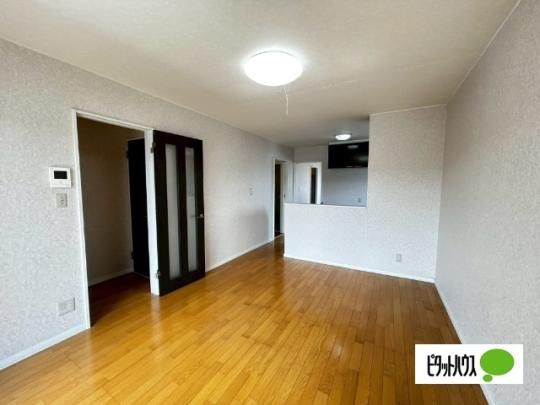 �y���̑��z�@���r���O