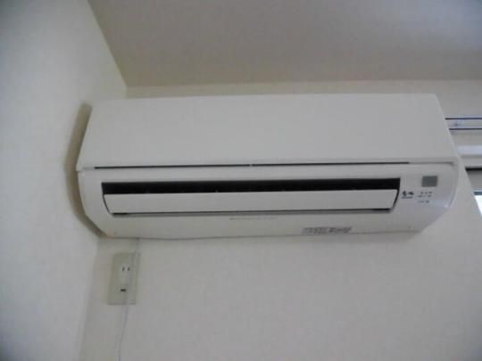 �y���̑��z�@�G�A�R��