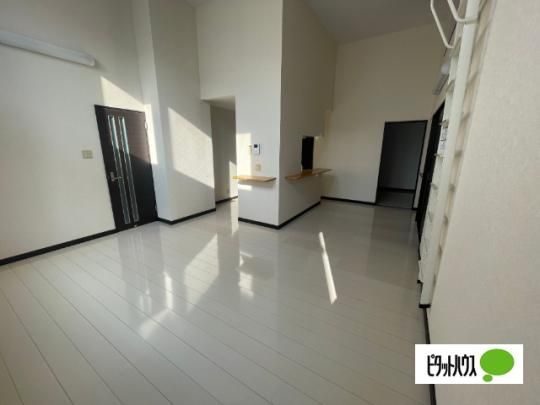 �y���̑��z�@���r���O