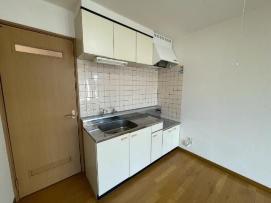 �y���̑��z�@�L�b�`��