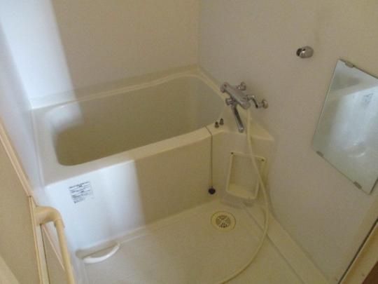 �y���̑��z�@�o�X�^�V�����[