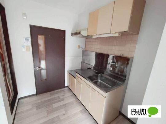 �y���̑��z�@�L�b�`��